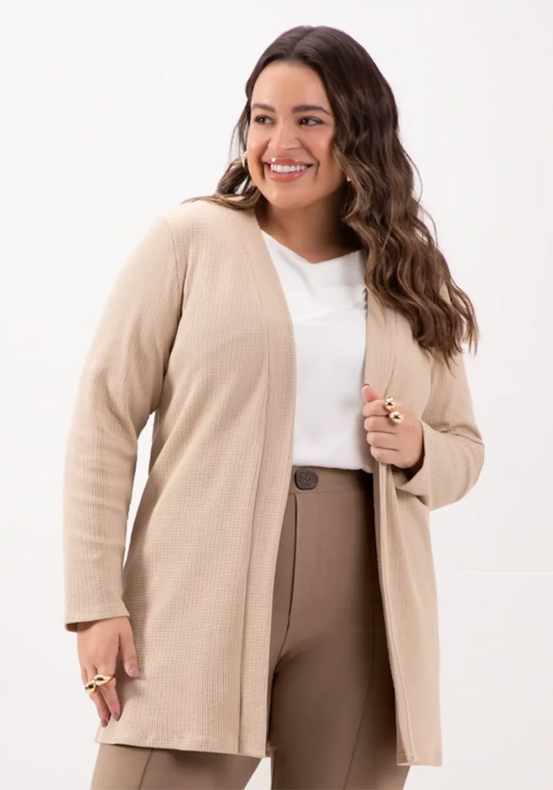 Cardigan Feminino Plus Size Ref 69191 Bege “Helena”
